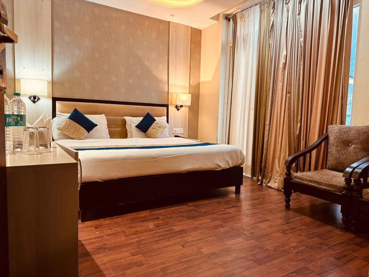 Hotel Royal Residency มะนาลี ภายนอก รูปภาพ
